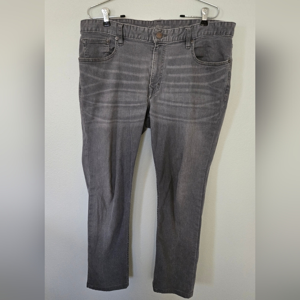 Calvin Klein Gray Slim Straight Jeans 36x32